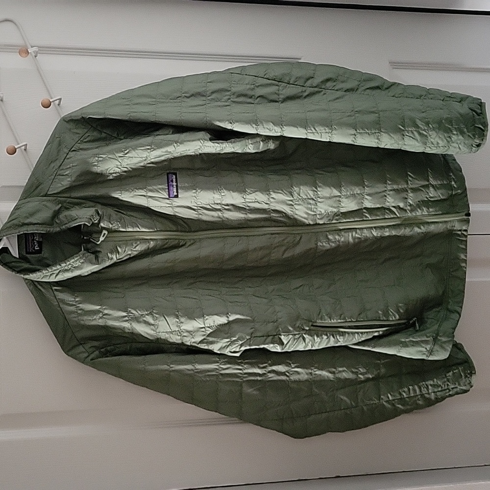 XL Patagonia Green Puffer